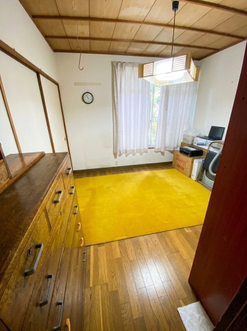 江良2丁目中古住宅の洋室