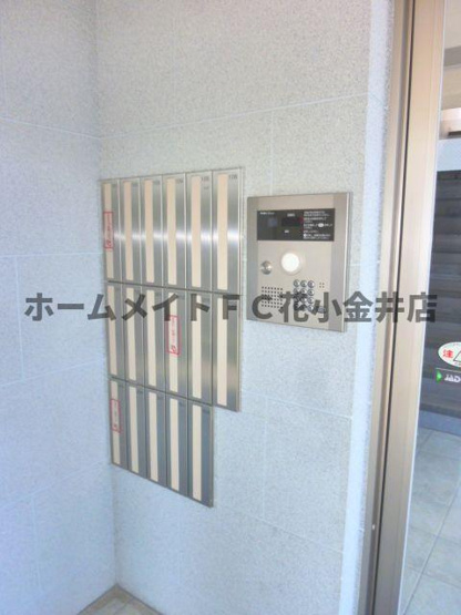 【エントランス】 | ディスパシオ　アビタシオン