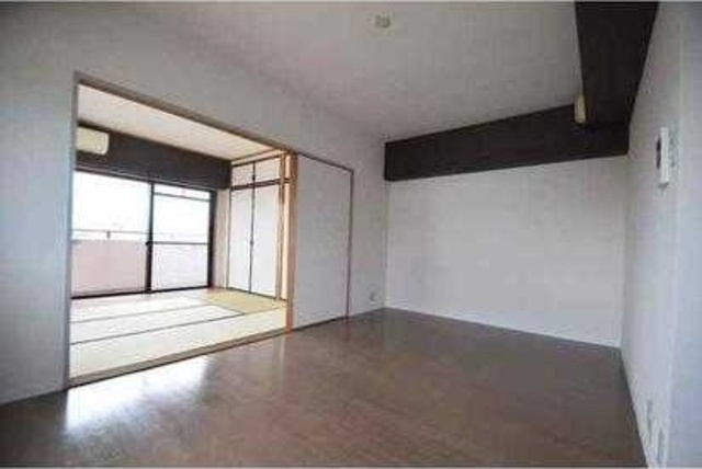 Ｔ’ｓ　Ｃｏｕｒｔ　Ｔｏｋｕｙａの居間・リビング