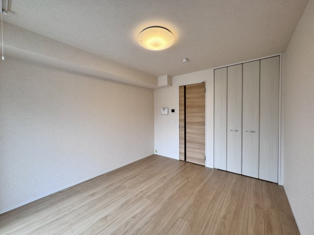 セジュールUMEDAの洋室