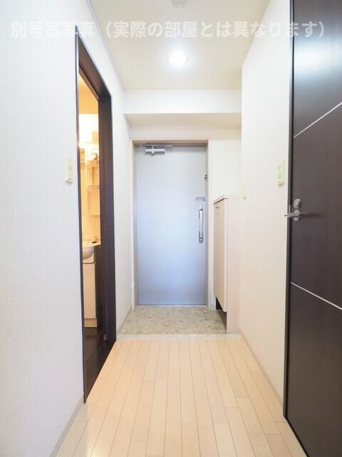 アルバ志賀本通の玄関