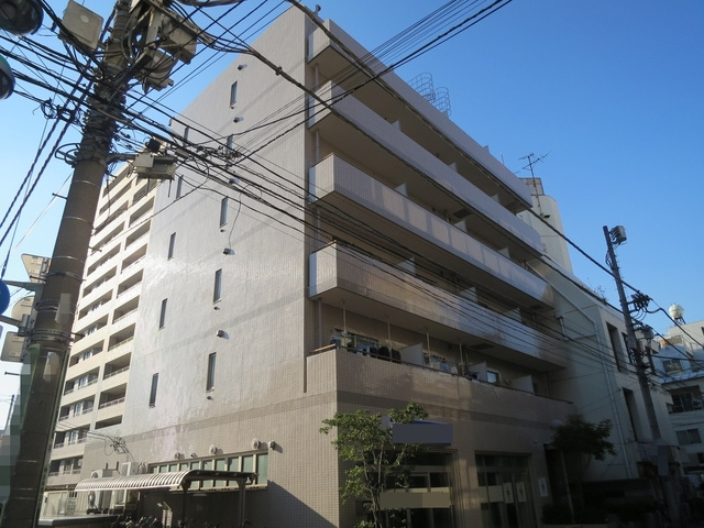カワノマンション新小岩の外観|鉄筋コンクリート造の7階建マンションです♪