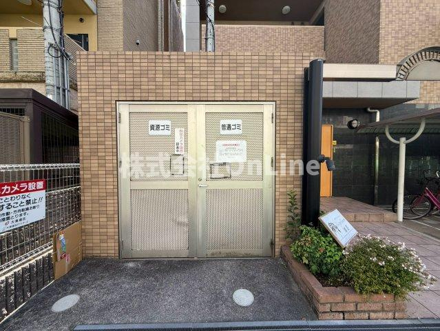コージーコート加美の駐車場