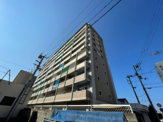 ダイアパレス新居浜の外観