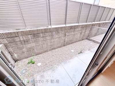 【庭】 | カメリア B棟【名古屋市賃貸・ワンフロアー2戸】