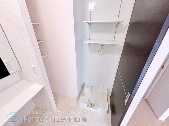 【洗面所】 | カメリア B棟【名古屋市賃貸・ワンフロアー2戸】