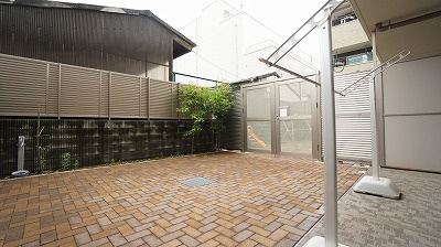 パレステージ西新井大師西の庭|お庭です