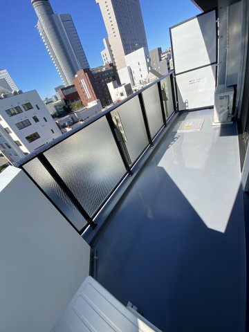 ＪＵ　ＴＯＷＥＲ　ＦＲＯＮＴ両国(ジェーユータワーフロントリョウゴク)のバルコニー