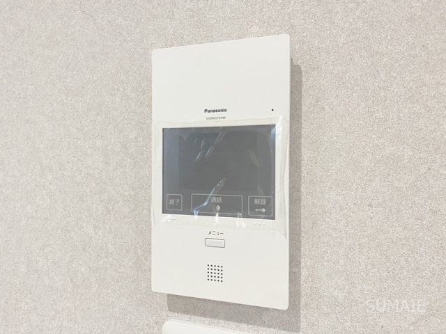 太陽と月の調和 ＬＵＮＡＲＥ元町のセキュリティ|安心のモニター付きインターホン！