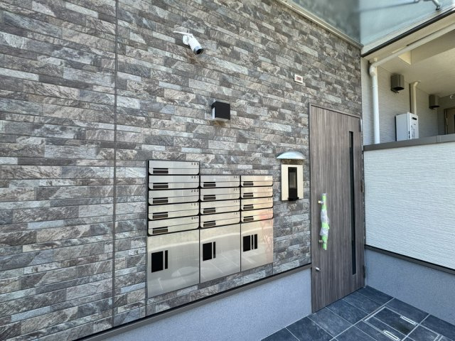 フジパレス今川公園東Ⅰ番館のエントランス