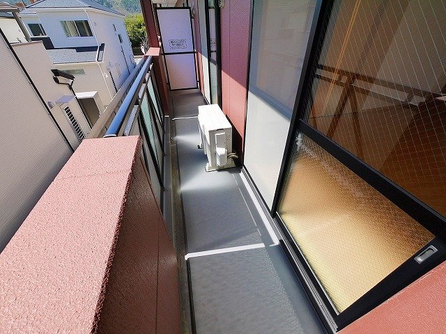ボンボニエールのバルコニー|洗濯物を干すならこちらです。