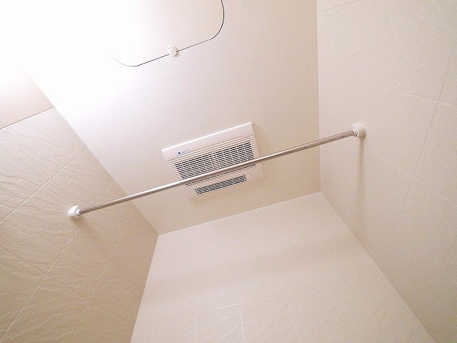ボンボニエールの設備|浴室乾燥機があれば雨の日でも洗濯物を乾かせます！