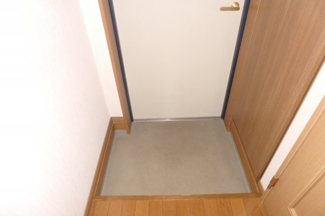 グランドクレスト武蔵中原の玄関|他のお部屋の参考写真となります。