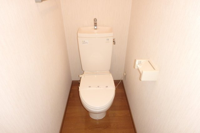 グランドクレスト武蔵中原のトイレ|他のお部屋の参考写真となります。