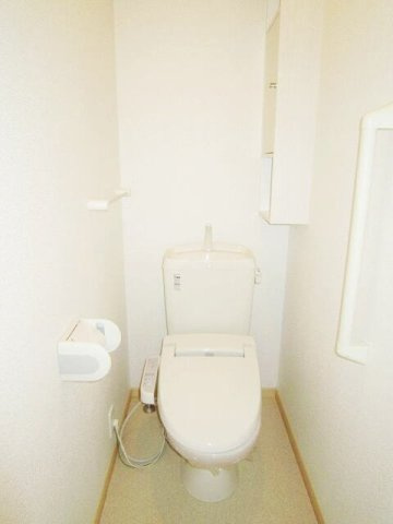 フローラ柴崎のトイレ|トイレもきれいです