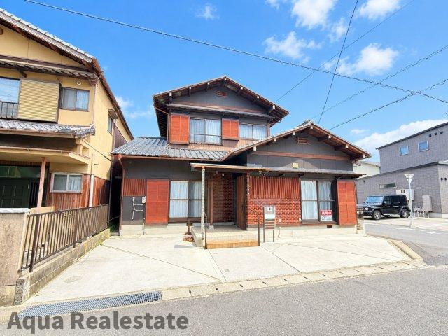 高松市鶴市町 中古戸建の周辺|外観もきれいです