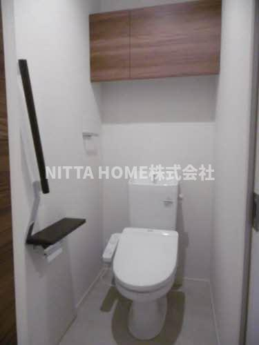 西脇市高田井町のアパートのトイレ|暖房洗浄付きのトイレです◇