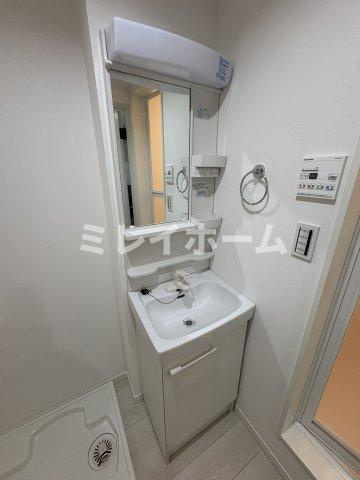 Valle Feliz雑色の洗面所