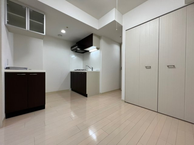 エステムプラザ名古屋駅前プライムタワー　名古屋市賃貸　仲介手数料無料の居間・リビング