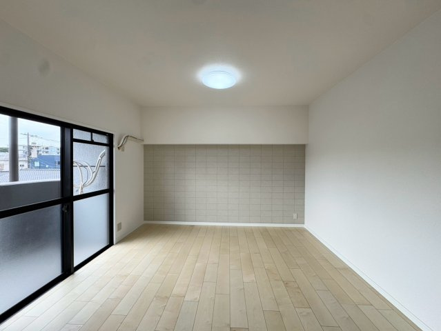 【居間・リビング】の画像