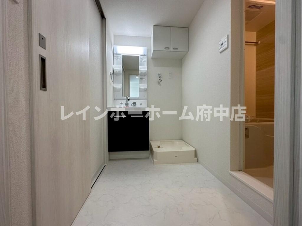 ｂ’CASA 調布 SOUTH COURTの独立洗面台
