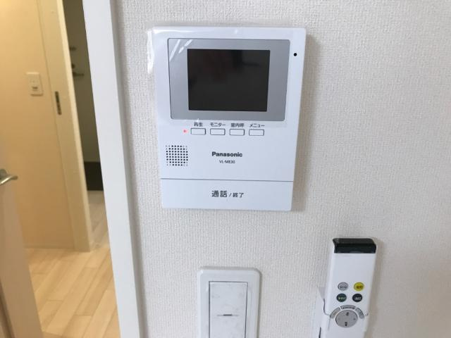フルール宝殿のセキュリティ|カメラ付インターホン