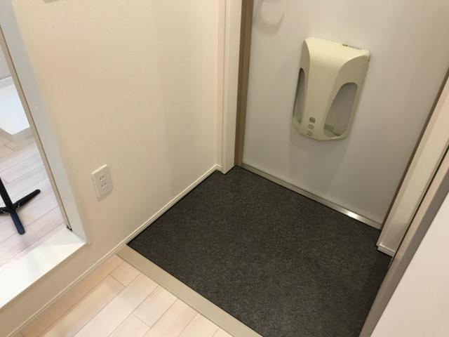 フルール宝殿の玄関|玄関