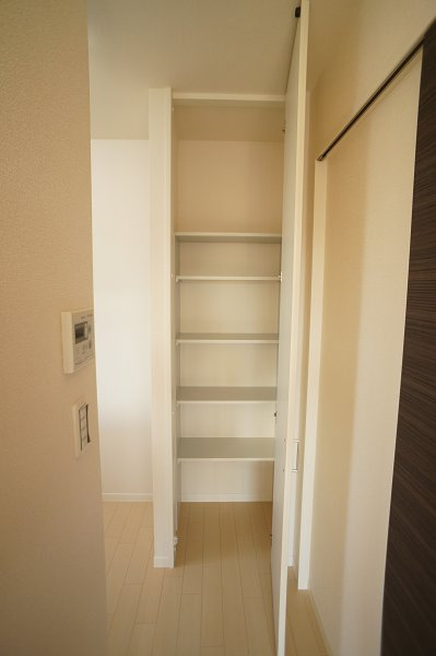 市川市北方２丁目のアパートのその他|収納