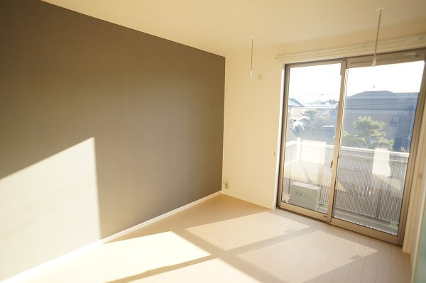 市川市北方２丁目のアパートの洋室|洋室6.1帖♪