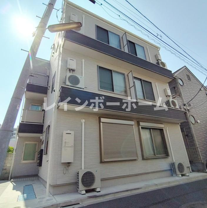 マーレ東あずま駅前の外観