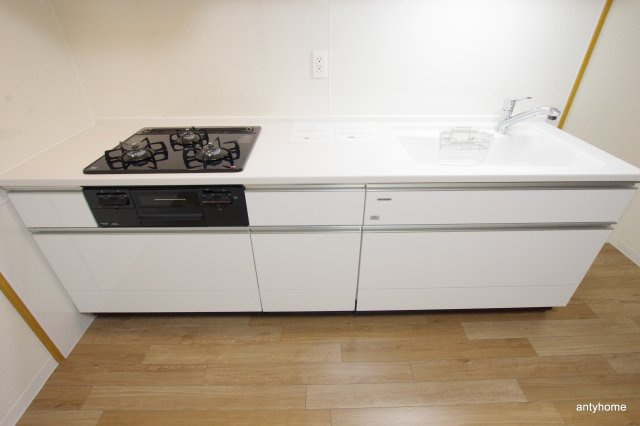 大阪市淀川区東三国２丁目の賃貸マンションのキッチン