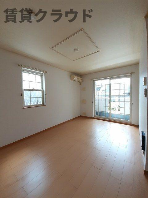 カーサ・プラシードの居間・リビング|同じ建物の別のお部屋の写真になります！