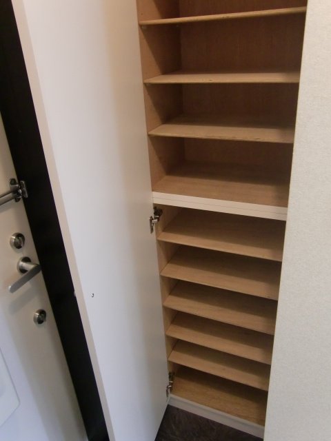 メゾン　メルベーユの玄関|シューズBOX