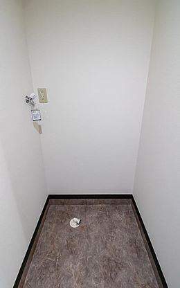 ジェラトーニ浦安の内装