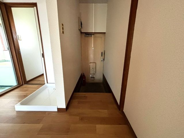 茶町ハイツの玄関