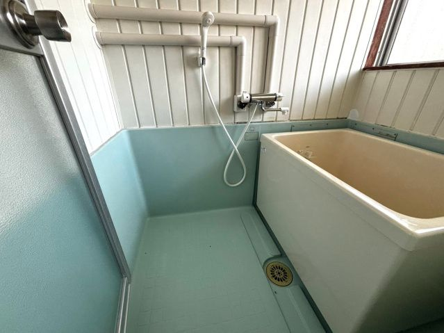 茶町ハイツの浴室