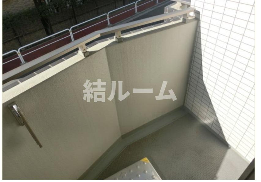 板橋区東新町１丁目の賃貸マンションのバルコニー
