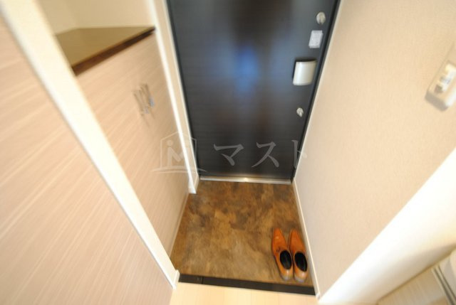 スワンズシティ南森町の玄関|他号室参考写真