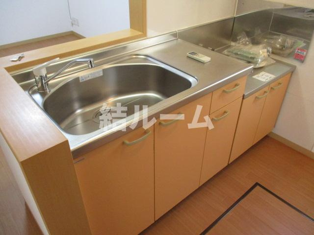 北区上十条１丁目のアパートのキッチン