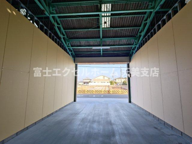 羽曳野倉庫の玄関