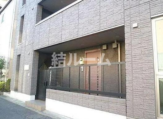 板橋区桜川３丁目の賃貸マンションのエントランス