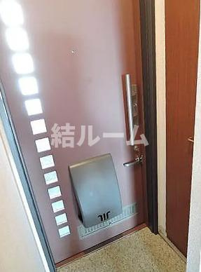 板橋区桜川３丁目の賃貸マンションの玄関