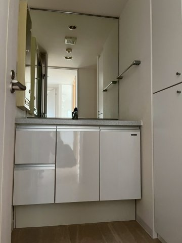 【独立洗面台】