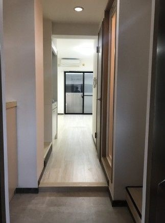 イントランス梅丘ヒルズの玄関