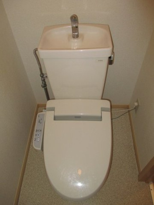 【トイレ】 | エルディム・福田 | コンパクトで使いやすいトイレです