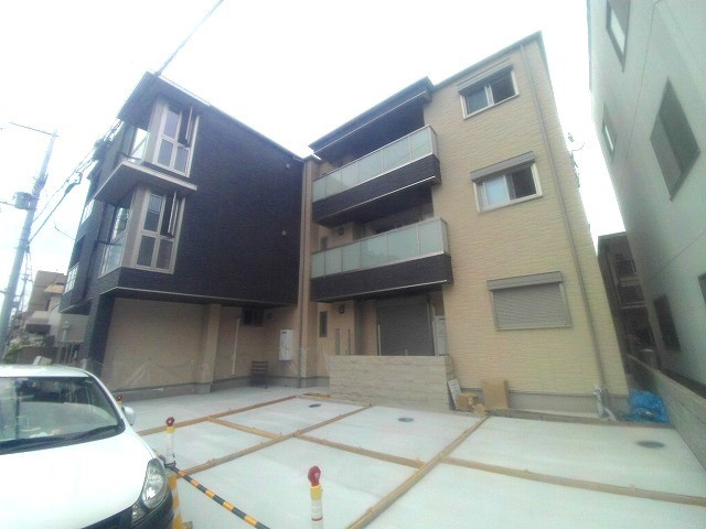 リバーツリーの外観