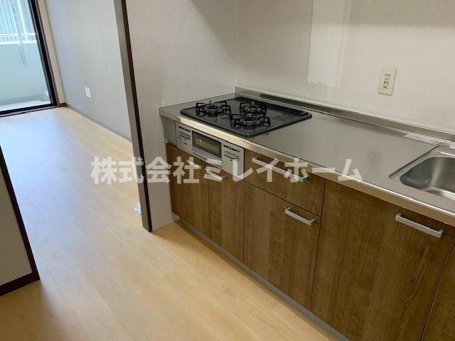 プラムハイツ澤田のキッチン|同建物内別のお部屋の参考写真になります。