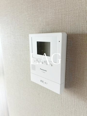 【セキュリティ】 | モンシャトー松戸 | モニター付きインターホンです。