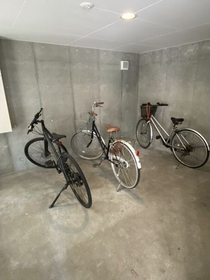【駐車場】ヴァレール 