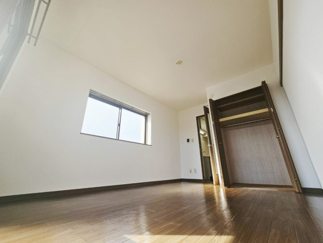 エザンスⅡの洋室